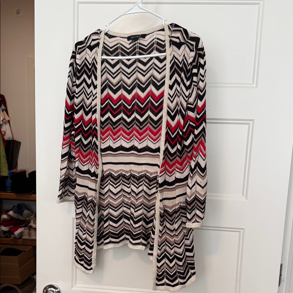 White House Black Market Zigzag Open Cardigan